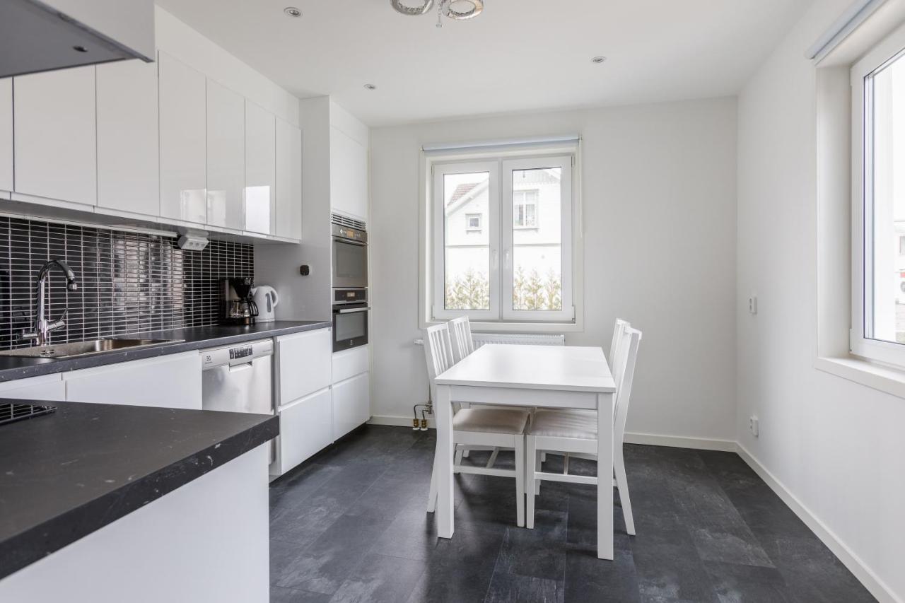 New Flores Huskvarna Exterior photo