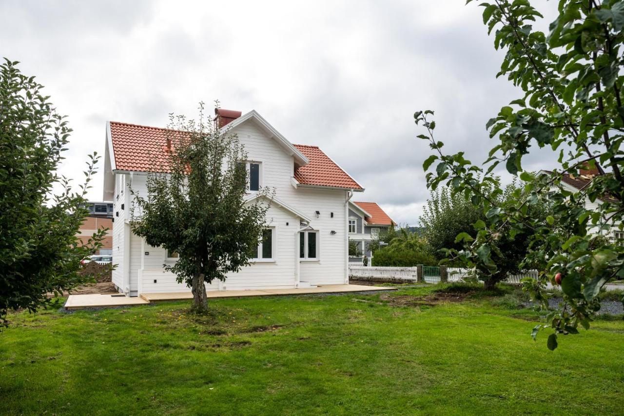 New Flores Huskvarna Exterior photo